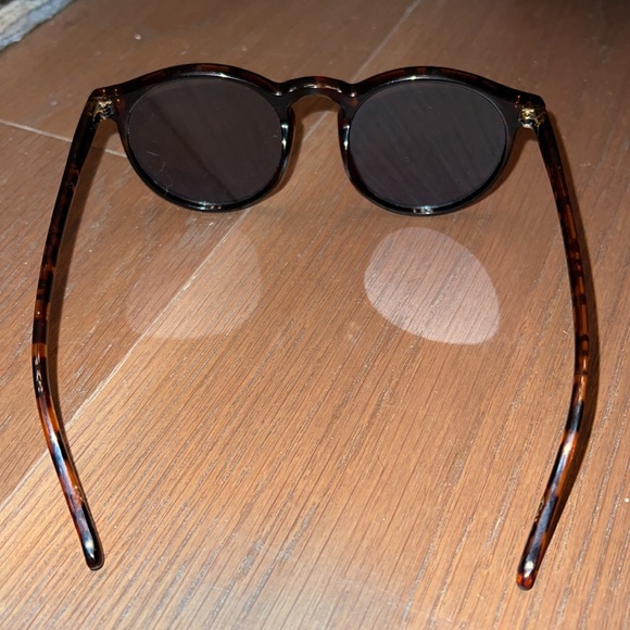 Tortoise Brown Green Reflective Lens Round Sunglasses - Picture 7 of 17